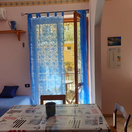 Petra Marina Hera Apartmán